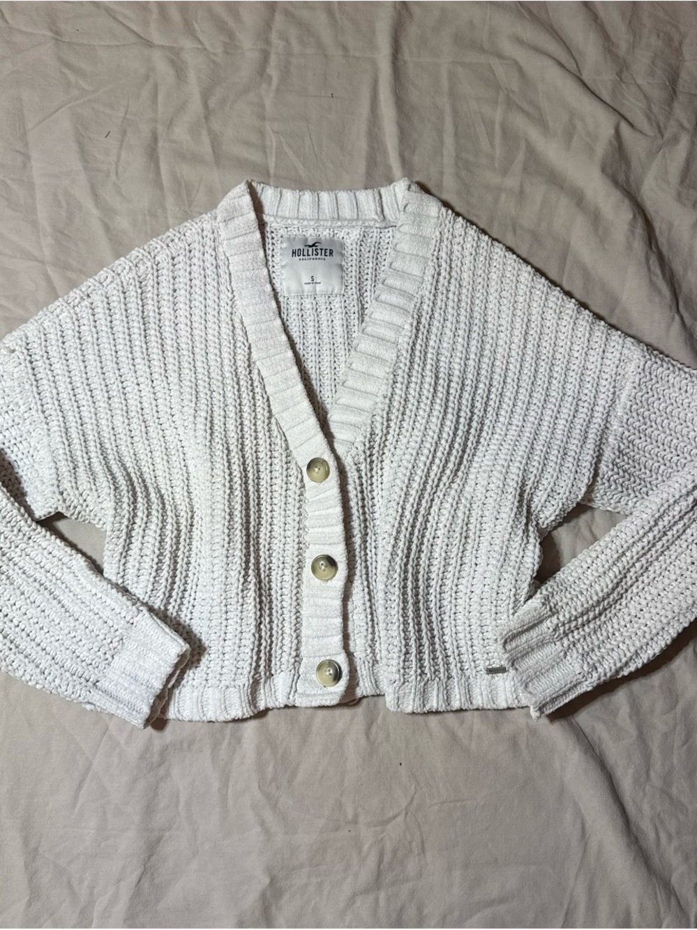 Hollister Cream White Cropped V-Neck Button Cardigan
